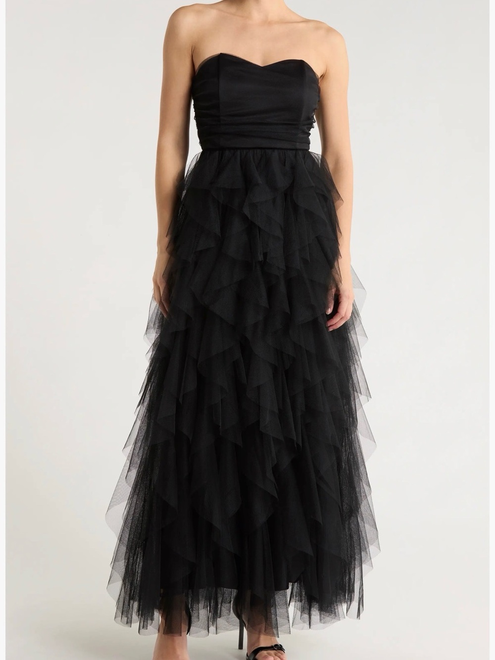Chelsea28 Strapless Tiered Tulle Gown